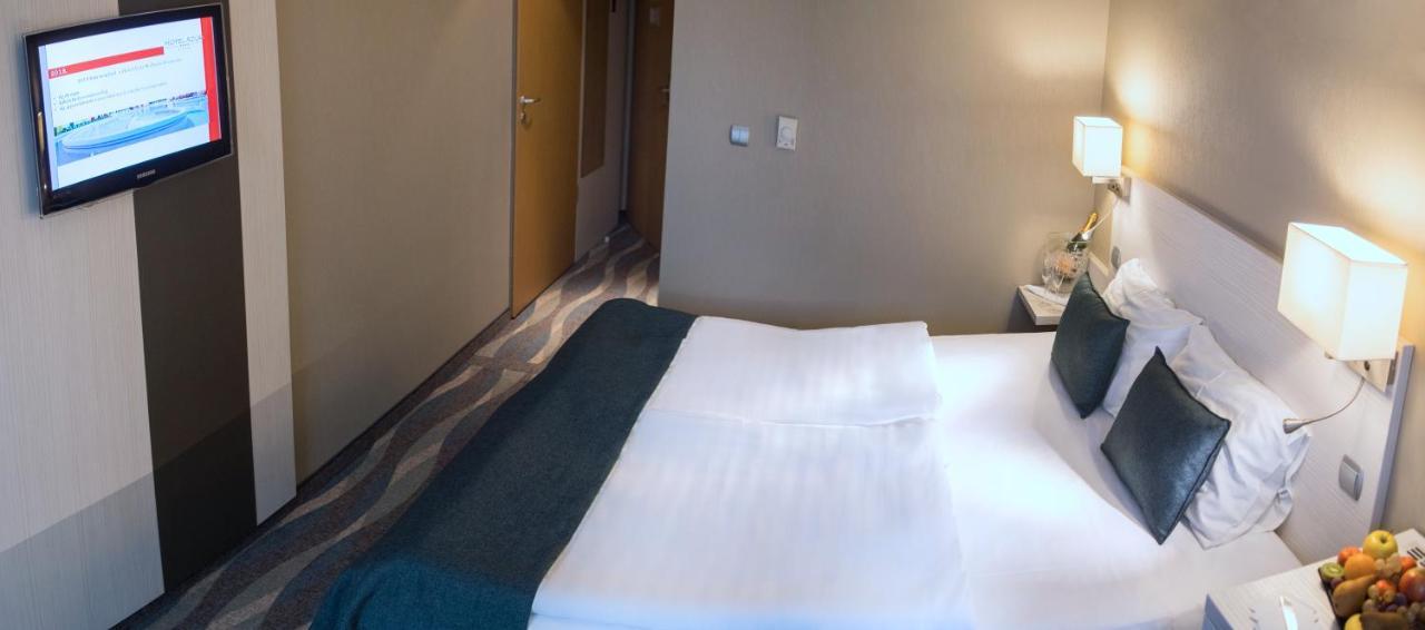 Hotel Azur Siófok Buitenkant foto
